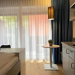 Arbio I Urbanstay Serviced & فندق *