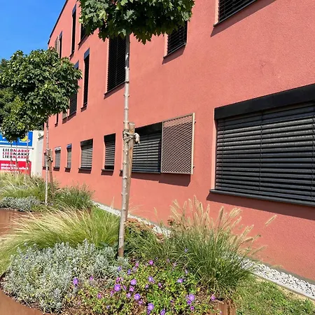 Arbio I Urbanstay Serviced &