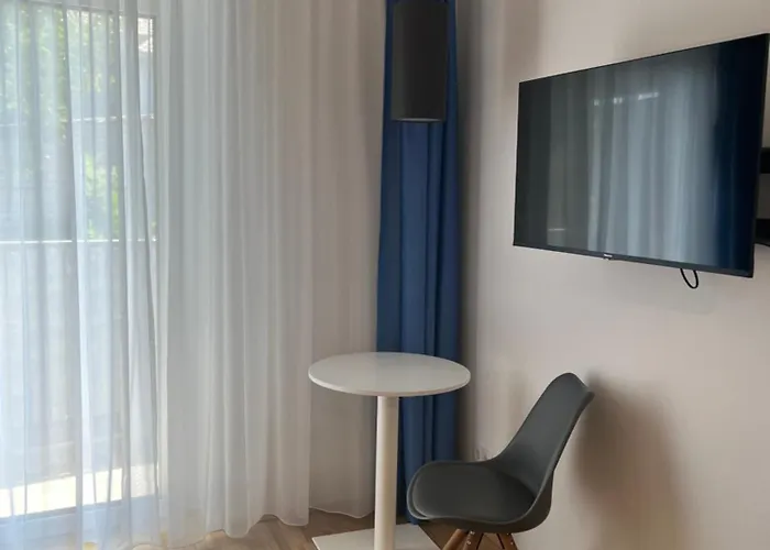 Arbio I Urbanstay Serviced & *